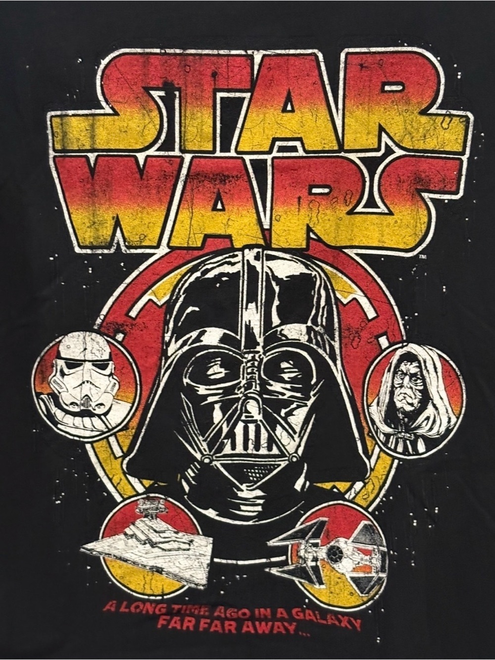 Men's Y2K Star Wars Darth Vader Black T-Shirt 
Size Large